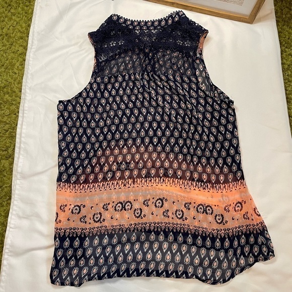 Vanity size large navy blue tank top - Picture 4 of 12